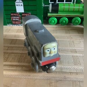 Dennis train - Thomas & Friends Wooden Railway